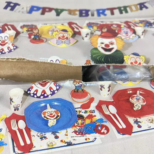 Vtg Sears Clown Themed Birthday Party Box 27506 Cups Silverware Toys And More