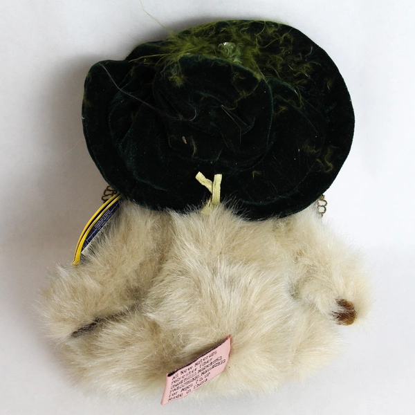 2000 Pickford Bears Brass Button Collection Eliza With Real Emerald Pendant