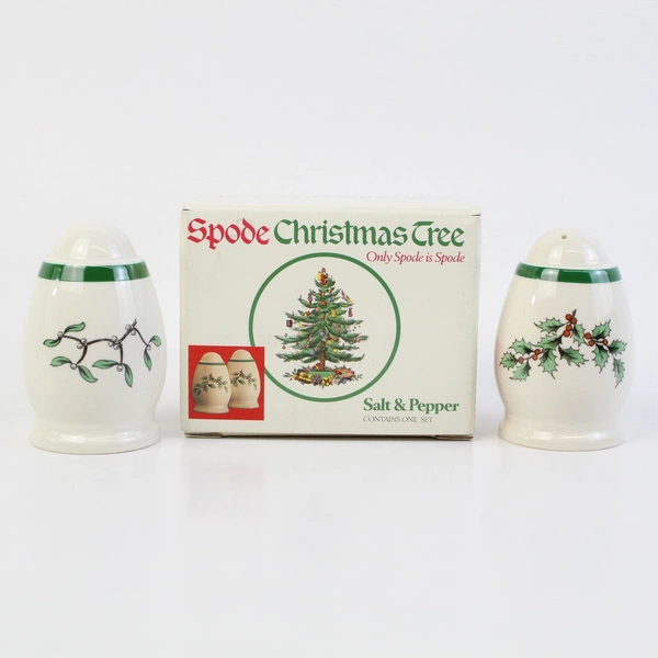  2 Spode Porcelain Christmas Tree Salt Pepper Shakers Holly Mistletoe W/ Box