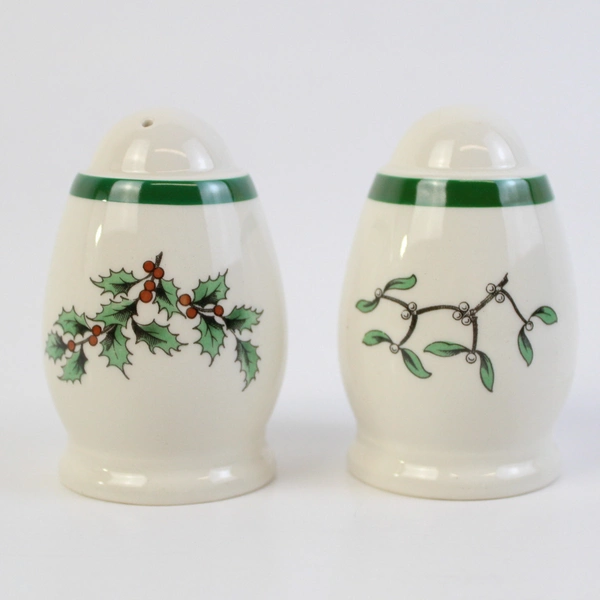  2 Spode Porcelain Christmas Tree Salt Pepper Shakers Holly Mistletoe W/ Box