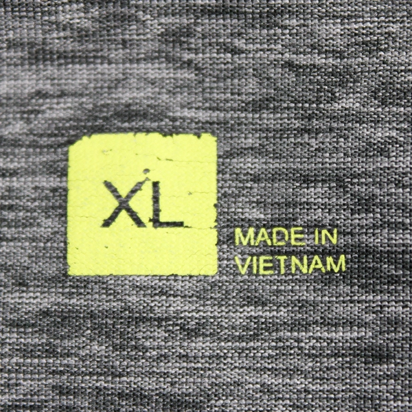 Xersion Gray Long-Sleeved V-Neck T-Shirt Women's Size XL