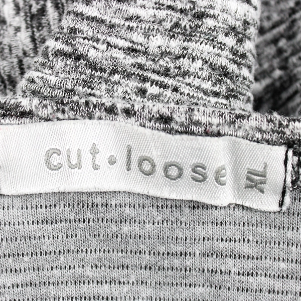 Cut Loose Gray Long-Sleeved Pullover Top Women's Size XL