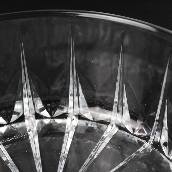 KIG Straight Sided Clear Salad Bowl Cut Pattern starburst Center 6.75 Inch
