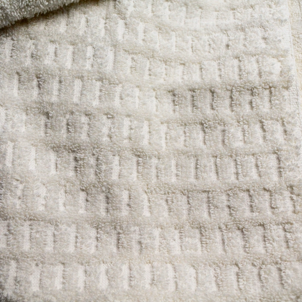 Vintage Set Of 2 Fieldcrest Beige Hand Towels 16" x 29"