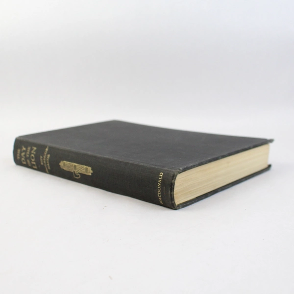 The Day of the Lion Italy 1922-1945 by Roy MacGregor-Hastie 1963 Hardcover 