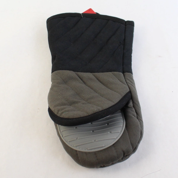 NWT Good Cook Touch Oven Mitt With Silicone Grip