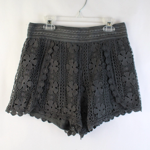 Coco + Jaimeson Dark Gray Shorts Women's Size Large