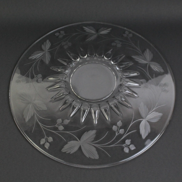 Vintage Morgantown 11.5 Inch Platter No. 7689-1