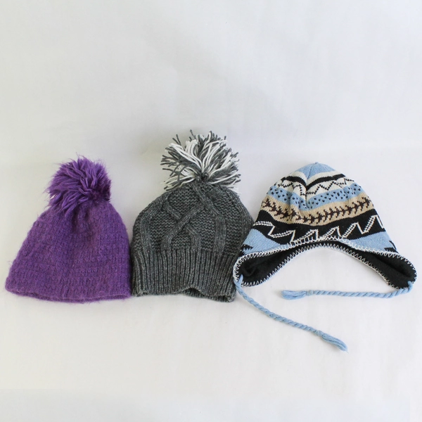 Lot of 5 Women's Knit Winter Beanie Hats One Size