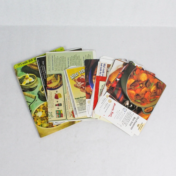 Lot of Vintage Recipe Cards & Booklet for Scrapbooking Ephemera