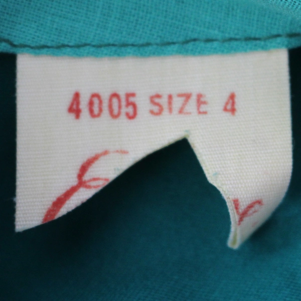 Vintage Green Velvet Dress Lace Trim Size 4 Pre-owned Toddler Girl's Outfit