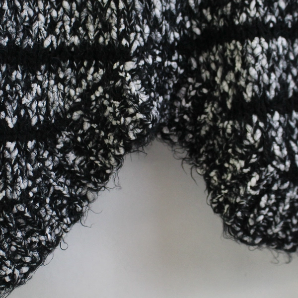 Forever 21 Black White Knit Sweater Pullover Size Large
