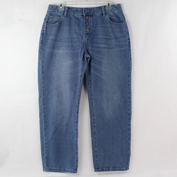 Women's Light Blue High Rise Straight Leg Jeans Size M Button Up - Pre-Owned