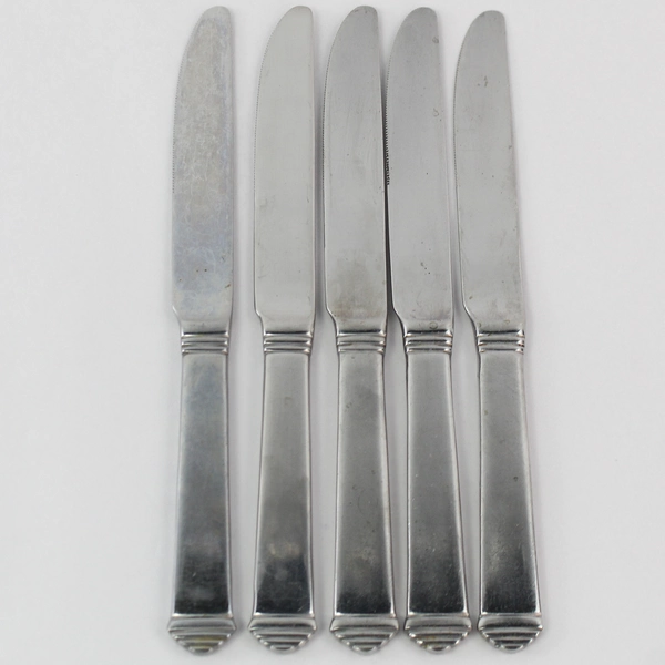 Lot of 5 Towle Montclair Stainless Steel Dinner Knives 9"