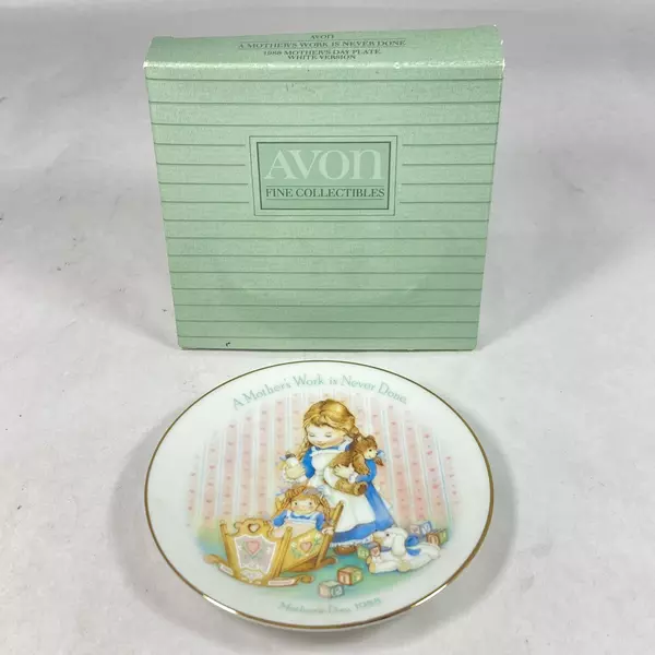 1988 Avon Mother's Day 5" Plate - A Mother's Work Is Never Done, Boxed