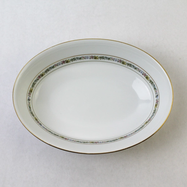 Noritake Japan #6717 Oval Casserole Dish Floral Pattern Gold Rim 9.5"