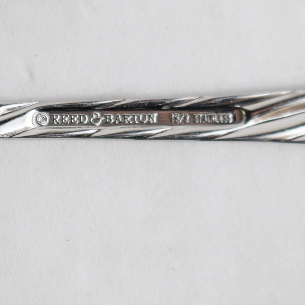 Reed & Barton Atlantis Gold Stainless Steel Flat Handle Butter Knife 