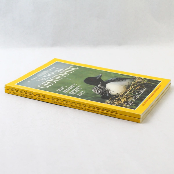 Lot of 2 Vintage National Geographic Magazines April 1989 Cry of the Loon