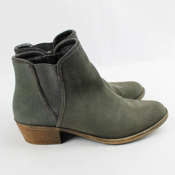 Kensie Women's Gerona Gray Perforated Ankle Boot Size 8