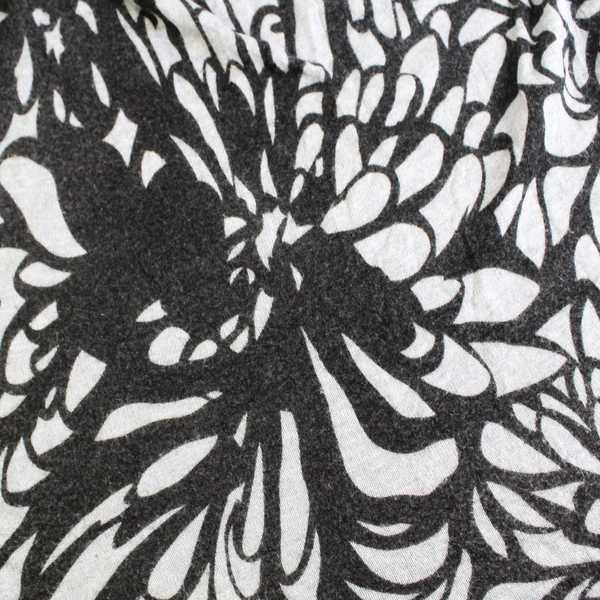 Mossimo Lightweight Knit Sweater Top Size 16W/18W Gray Floral