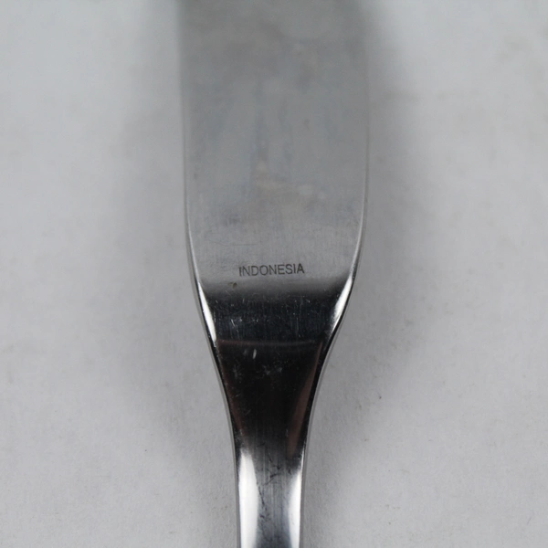 Robert Welch Ammonite Glossy 18/10 Stainless Steel Butter Knife 6.75 Inches