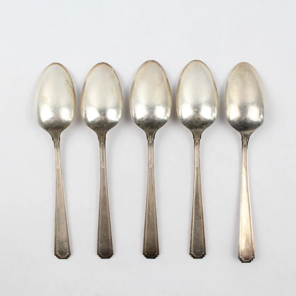 Lot of Five 1835 R. Wallace Mode Silverplated Teaspoons