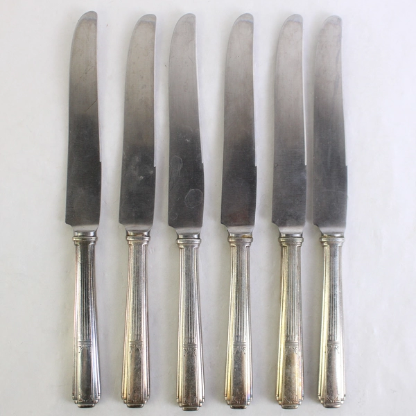 Lot of Six 1835 R. Wallace Mode Silver Plate Dinner Knives