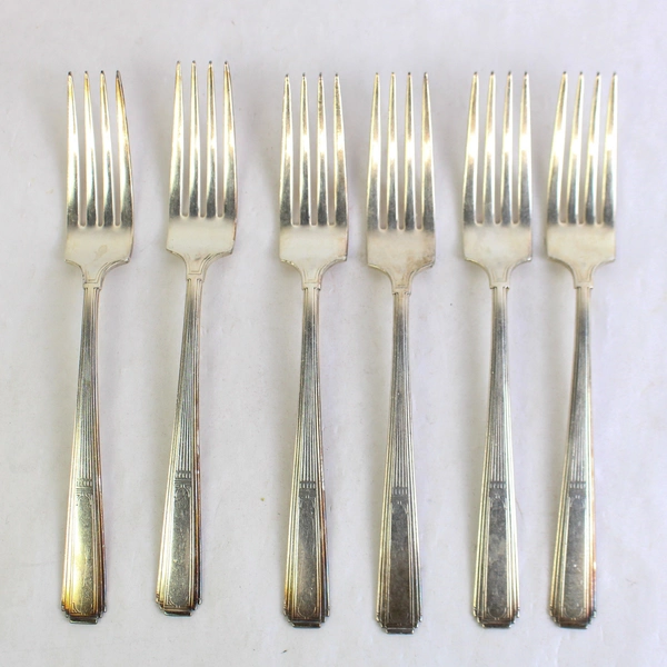 Lot of Six 1835 R. Wallace Mode Silver Plate Dinner Forks