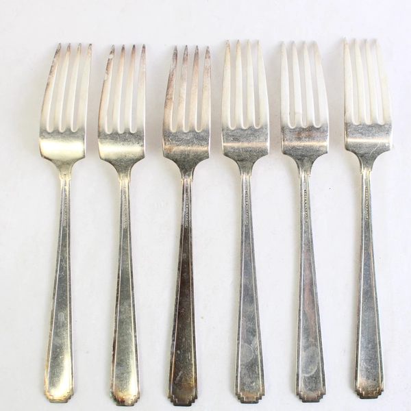 Lot of Six 1835 R. Wallace Mode Silver Plate Dinner Forks