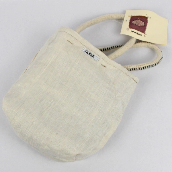 NWT Jane Fearn Artisan Gray and White Knit Handbag