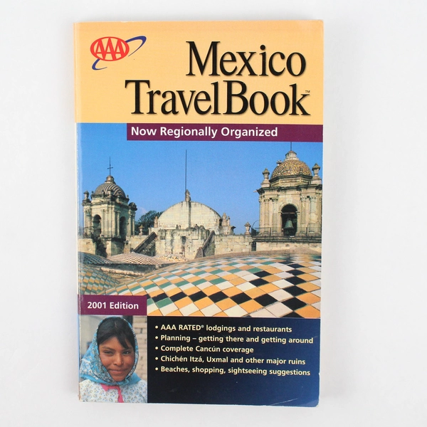 Mexico Travelbook 2000 Edition by AAA Staff Trade Paperback