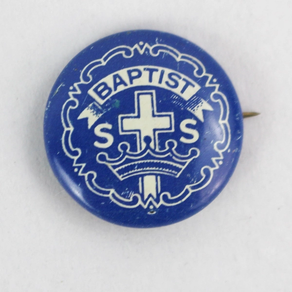 Lot of 2 Vintage Baptist Church Welcome Pinback Buttons 7/8"