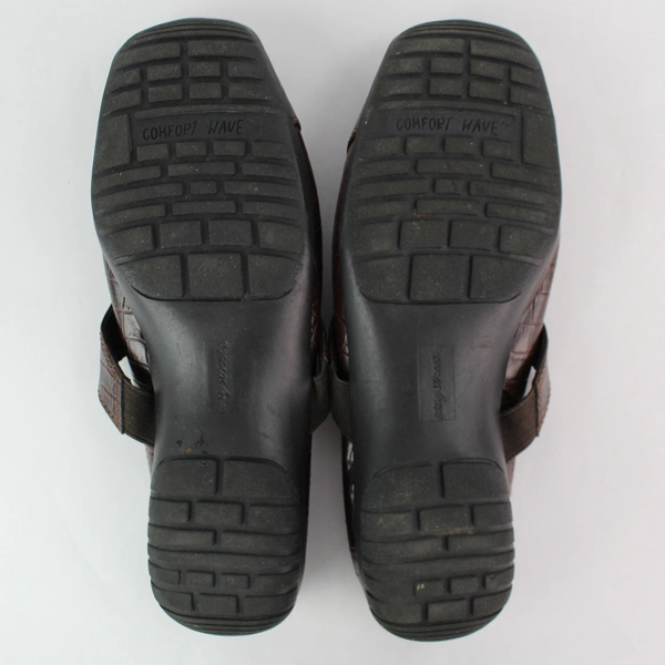 Easy Street Comfort Wave Brown Ankle Strap Shoes Women's Size 9M Pre-Owned