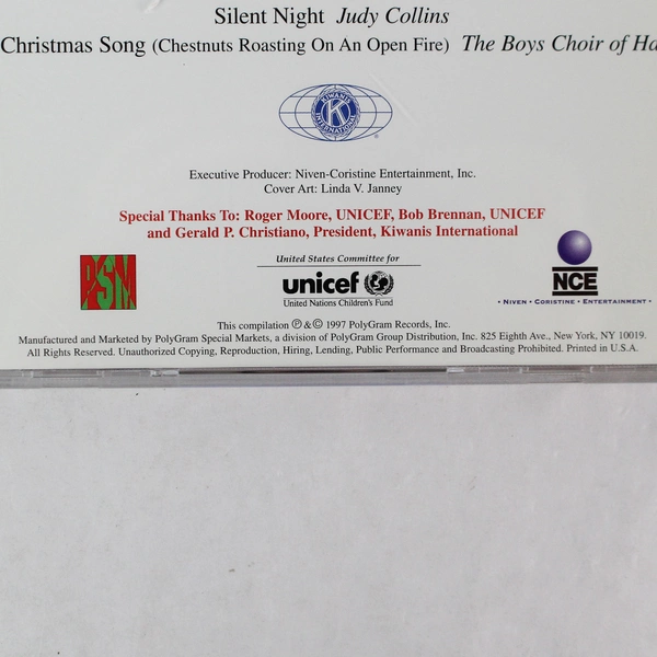 A Child's Gift Holiday Music Collection CD Kiwanis Int'l 1997 - Good Cond.