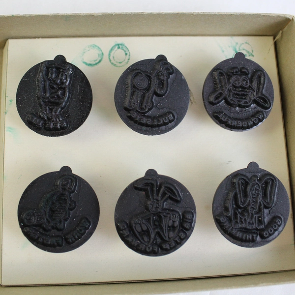 Set of 6 Vintage Universal Four Teacher's Aid Animal Grading Ink Stamps
