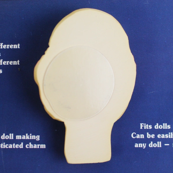 Lot of 2 All Cooped Up Designs Creative Faces Resin Doll Faces 821B  