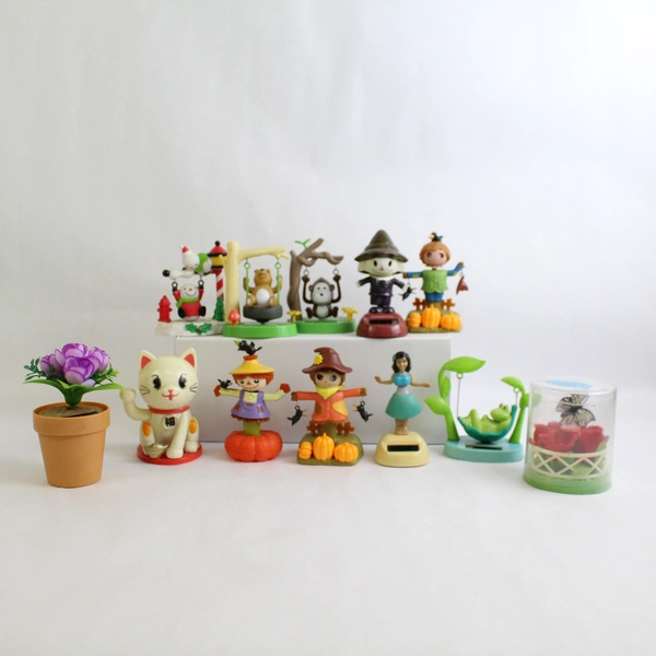 Lot of 12 Solar Nodders Flowers Scarecrows Animals Fortune Cat
