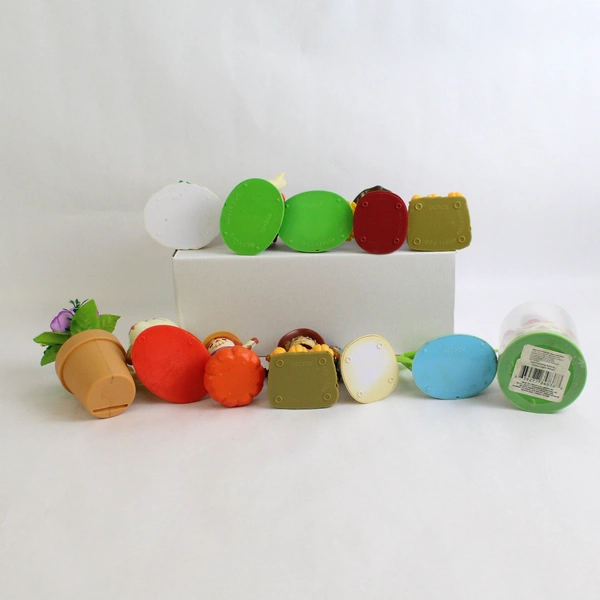 Lot of 12 Solar Nodders Flowers Scarecrows Animals Fortune Cat