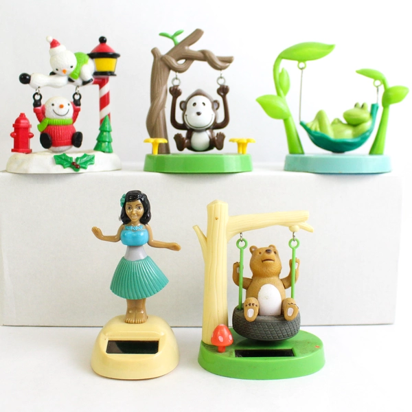 Lot of 12 Solar Nodders Flowers Scarecrows Animals Fortune Cat