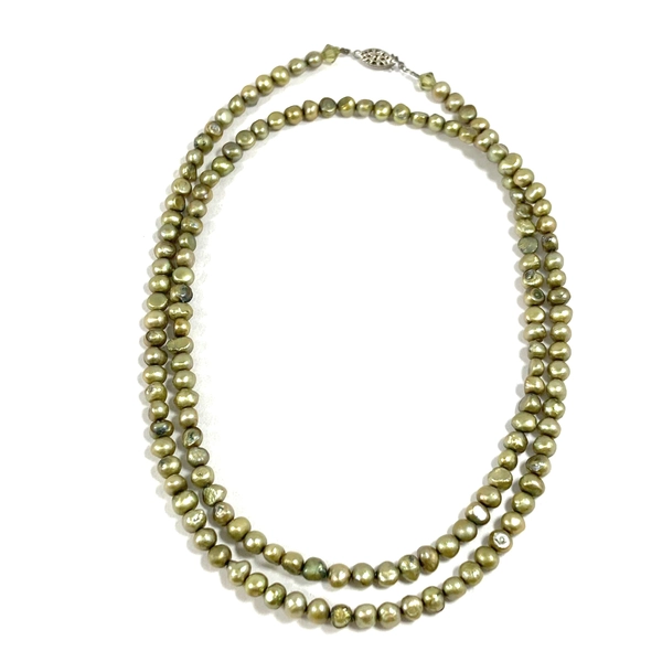 Vintage Gold-Toned Faux Pearl Strand Necklace 34.5" Elegant Accessory