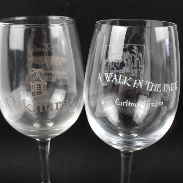 Set of 4 Various Oregon Medium Sized Glass Wine Glasses