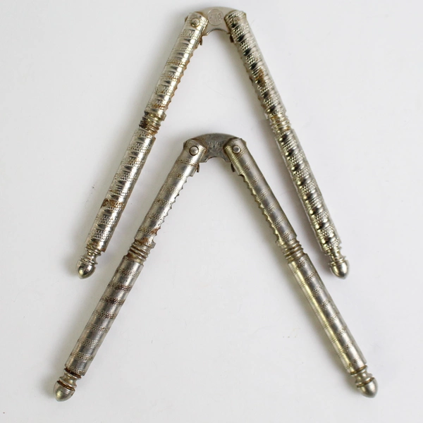 Lot of 4 HMQ Handheld Spring Jointed Metal Nutcrackers