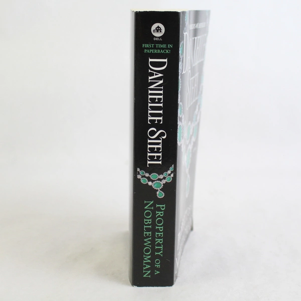Property of a Noblewoman: A Novel by Danielle Steel 2016
