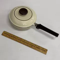 Vintage Regal Ware Enamel Non-Stick Sauce Pan Cast Aluminum Cookware 8" w/ Lid