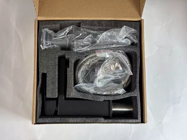 New Kenes LJ-9031-2 Single Matte Black Bathroom Faucet