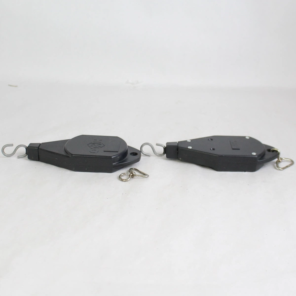 Lot of 2 Gardman Hi-Lo Lowering and Hanging Device for Hanging Baskets