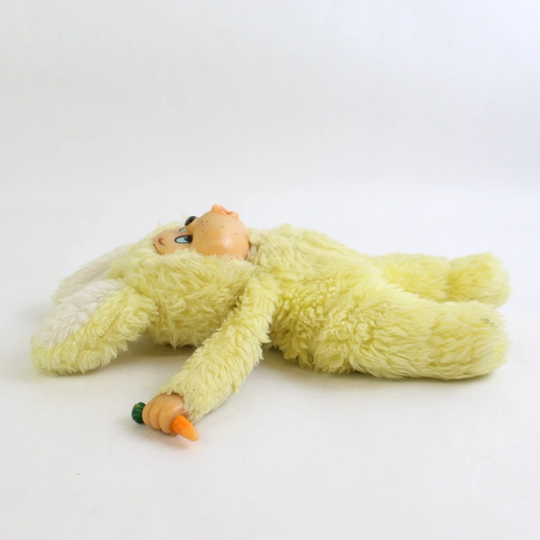 Vtg 1977 Russ Berrie Luv Pets Bon Bon Yellow Thumb Carrot Sucking Plush Bunny 