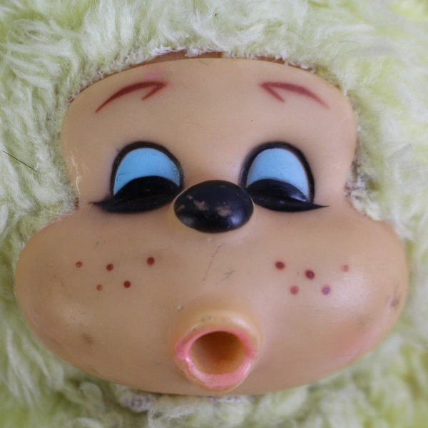 Vtg 1977 Russ Berrie Luv Pets Bon Bon Yellow Thumb Carrot Sucking Plush Bunny 