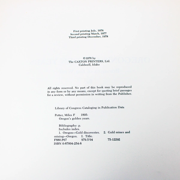 Lot of 3 Vintage Books Magazines About Oregon Culture & Nature Paperback