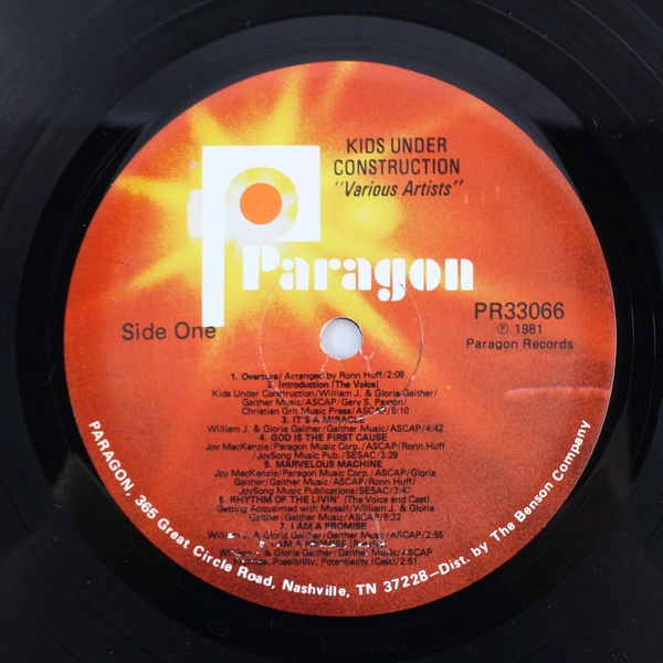 Vintage Paragon Records Kids Under Construction 1980 12" Vinyl - Pre-owned